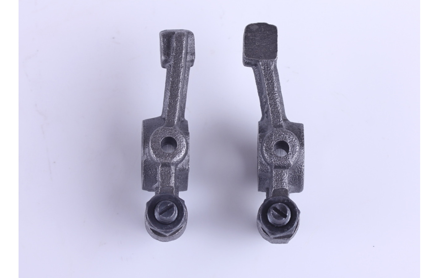 Коромисла + гвинти регулювання, к-т: 2 шт. - 178F YBX