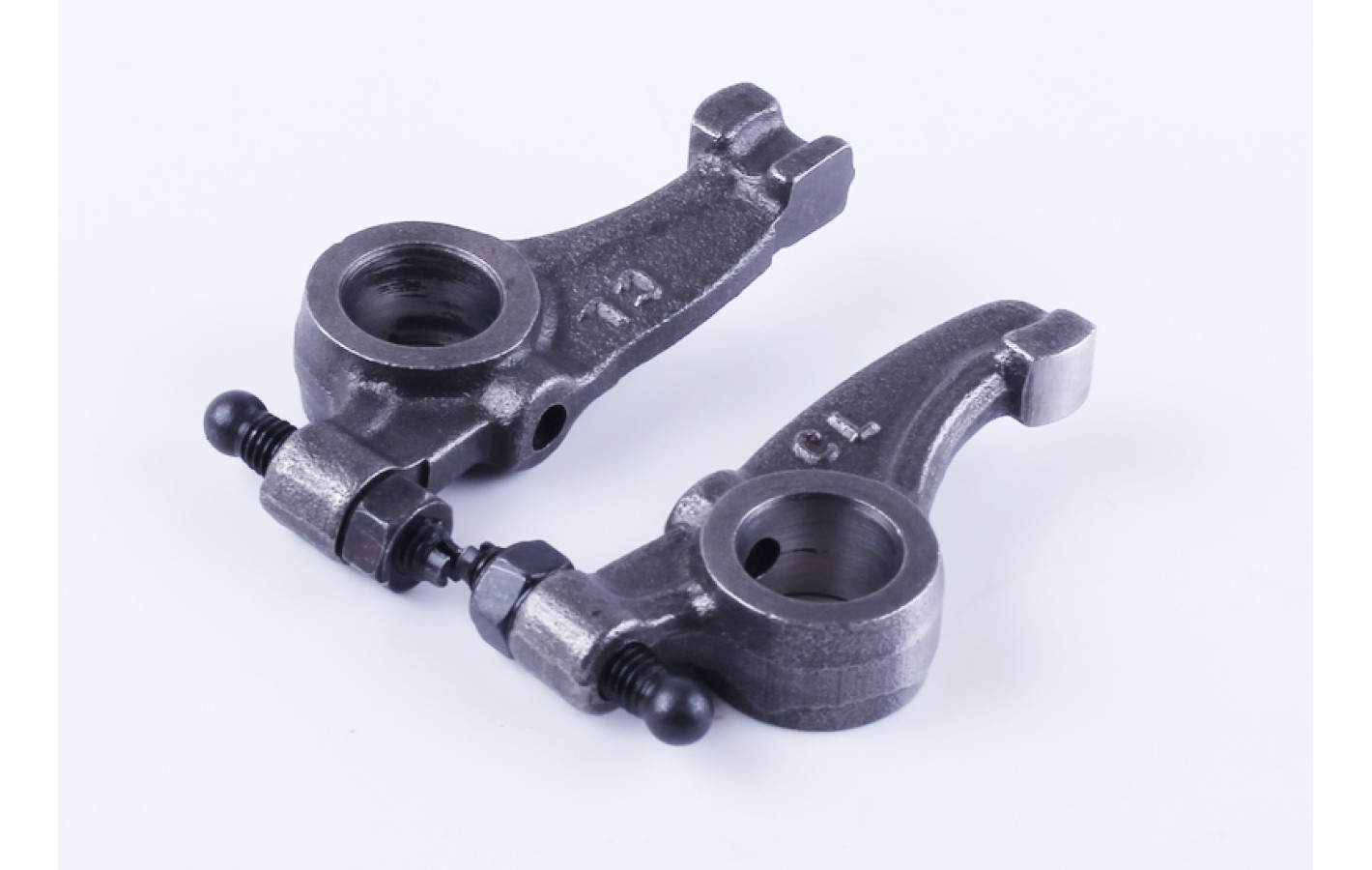 Коромисла + гвинти регулювання, к-т: 2 шт. - 186F