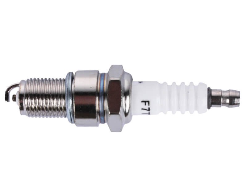 Свічка YBX F7TC GW (168F; 177F; 188F) на бензиновий двигун 168F
