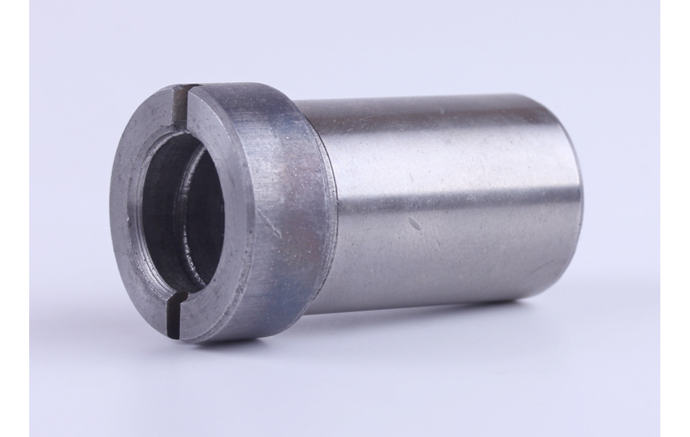 Втулка вала заводного - 180N YBX