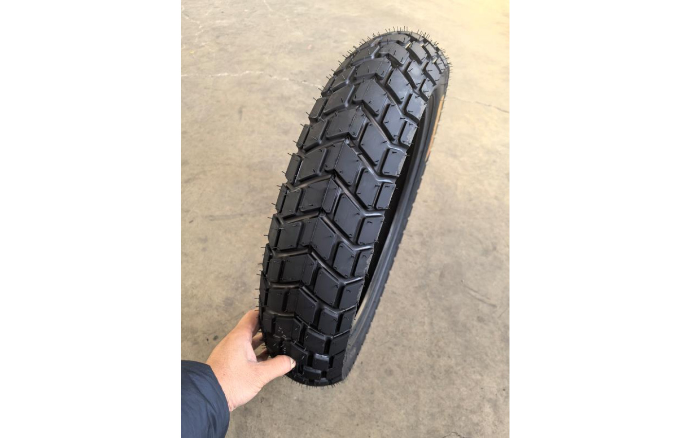 Покришка 120*80*17 8PR TT  