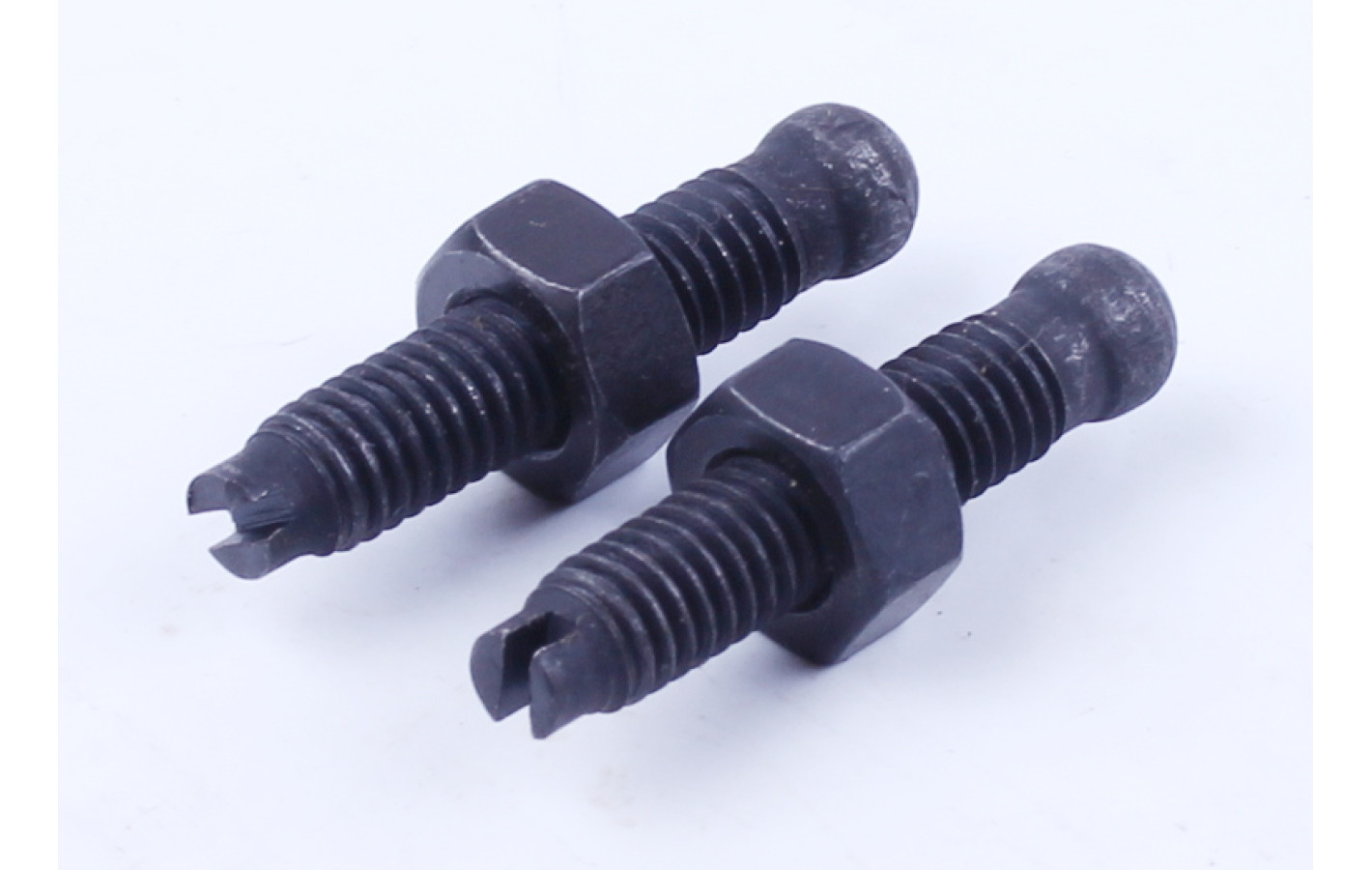 Гвинти регулювання клапанів + гайки, к-т на 2 клапани - 178F YBX