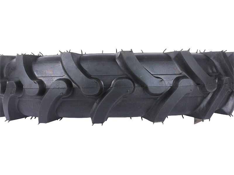Покрышка с камерой YBX 7.00x12 8PR на мотоблок, елочка