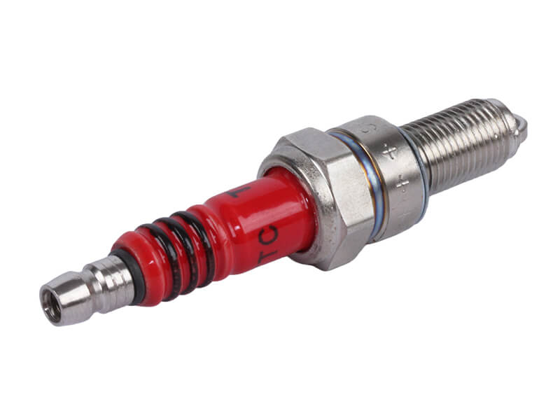 Свічка B7TC TT AGRO MOTO на чотиритактний двигун 4Т, M10, L18