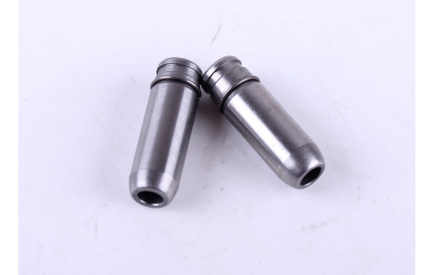 Напрямні клапанів, к-т: 2 шт. - 188F - Premium
