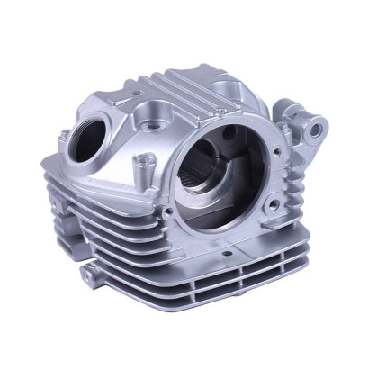 Головка цилиндра TΛTΛ на бензиновый двигатель CB-250CC