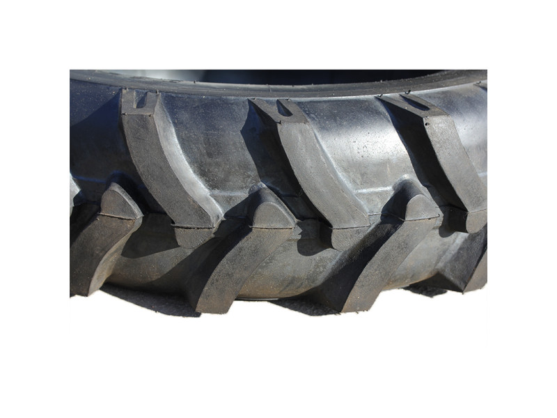Покрышка с камерой 9.50×22 TT AGRO MOTO 8PR (минитрактор)