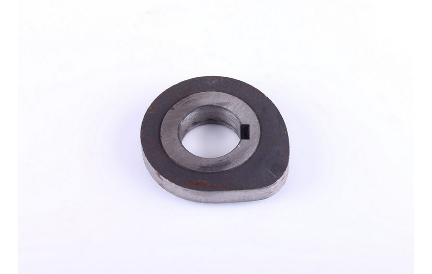 Кулачок впрыскивающего насоса - 195N