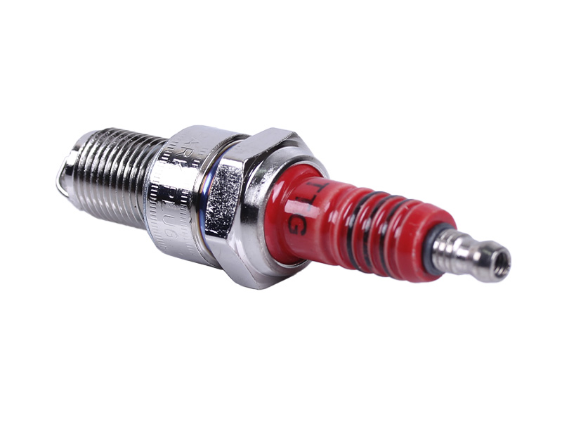 Свеча TTG F6TC на бензиновый двигатель 168F/177F/188F