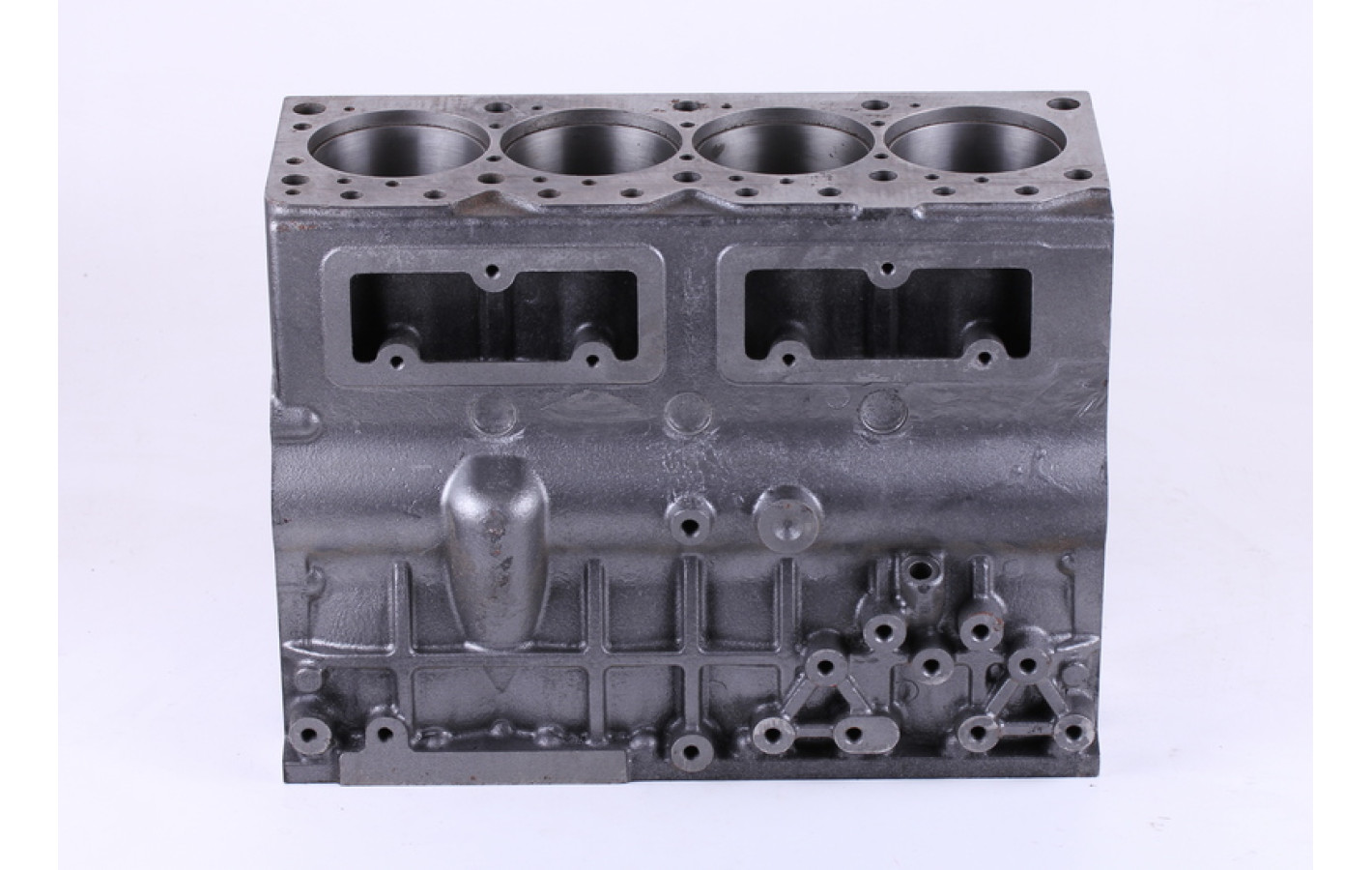 Блок цилиндров 4L22BT