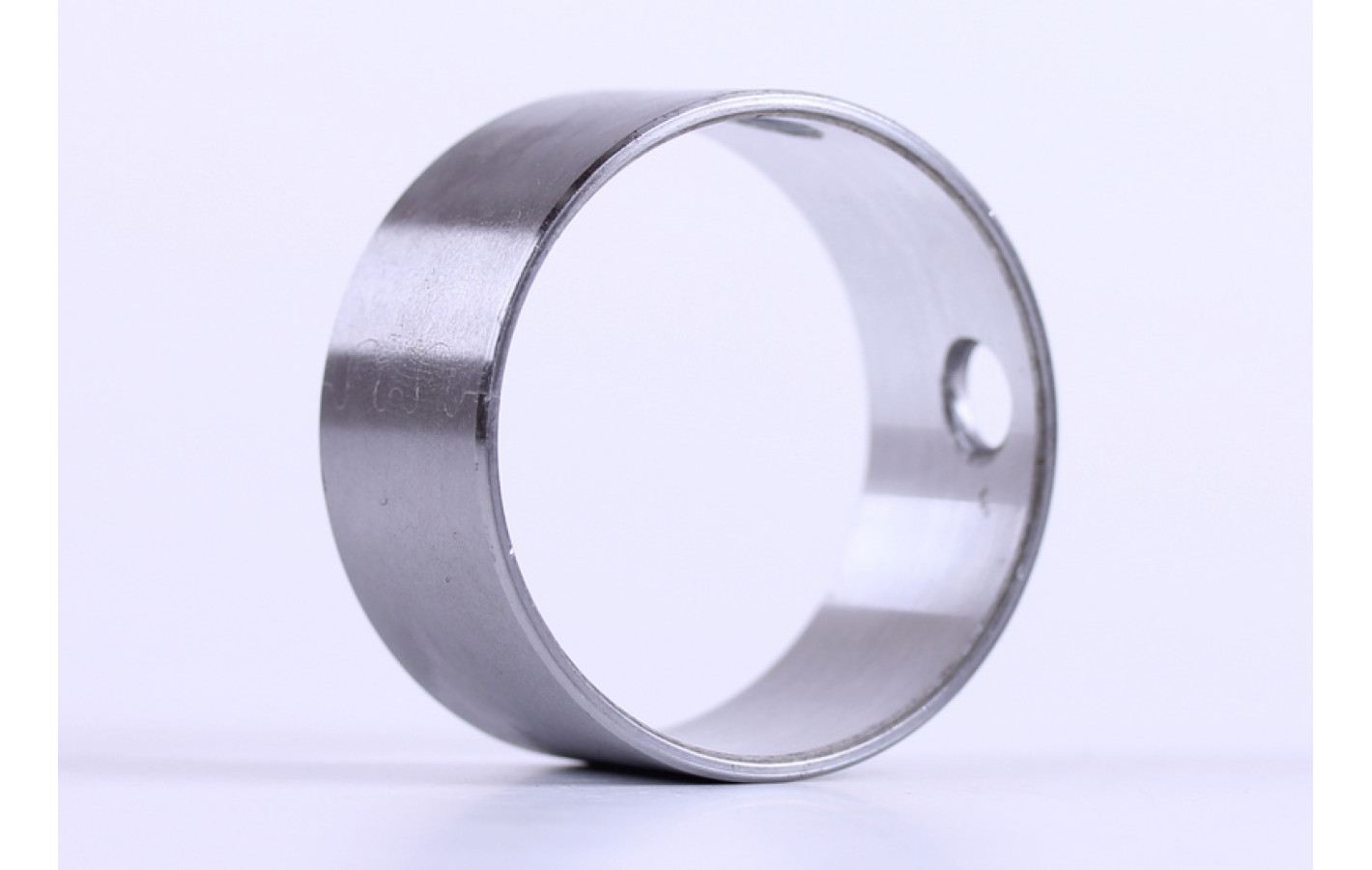 Втулка распредвала средняя ZN490BT ZN390 ZN485 DongFeng 404 Chery 244/354/404