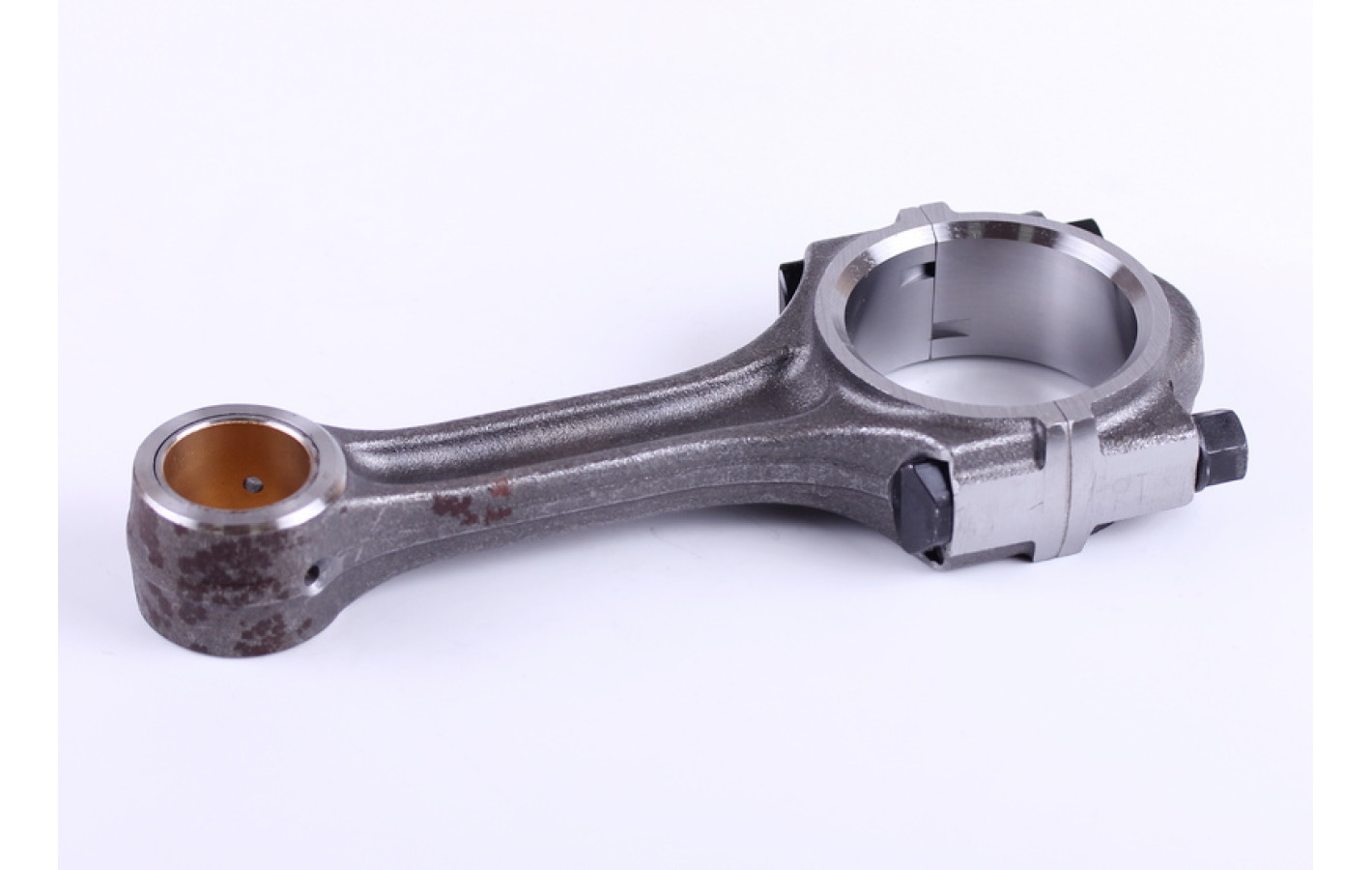 Шатун ZN490BT ZN390 ZN485 DongFeng 404 Chery 244/354/404