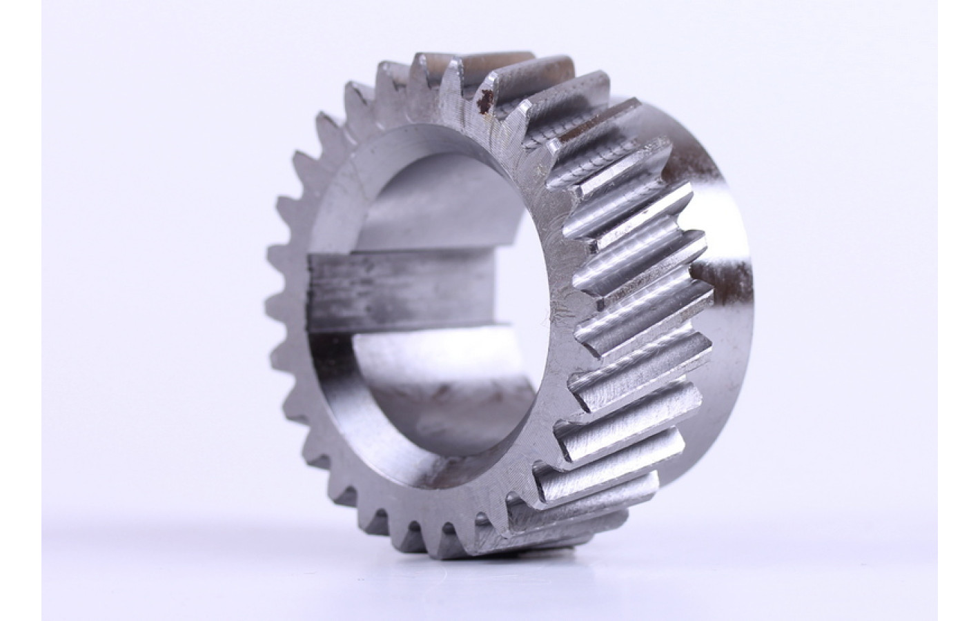 Шестерня колінвалу ZN490BT ZN390 ZN485 DongFeng 404 Chery 244/354/404