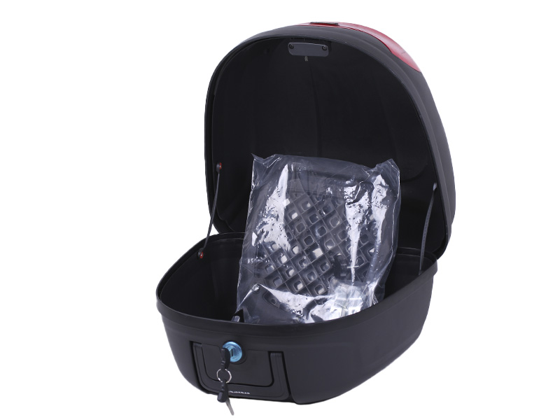 Кофр (багажник) для мотоцикла задний TT AGRO MOTO YM-0808 (V- 29L) 39.5×39.5×30.5 черный с красным