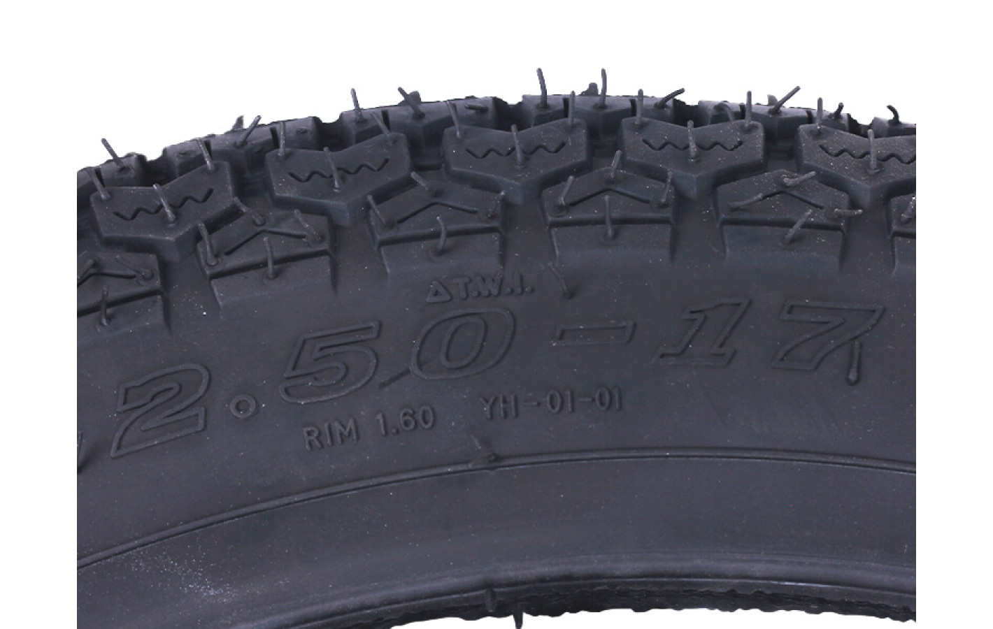 Покришка TΛTΛ 2,50*17 6PR TT під камеру, тип 4
