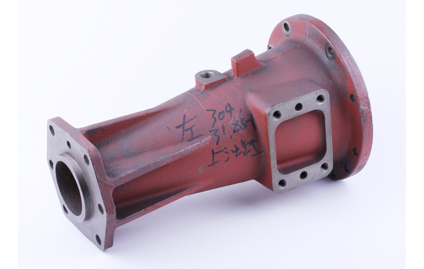 Корпус лівої передньої півосі DongFeng 354/404