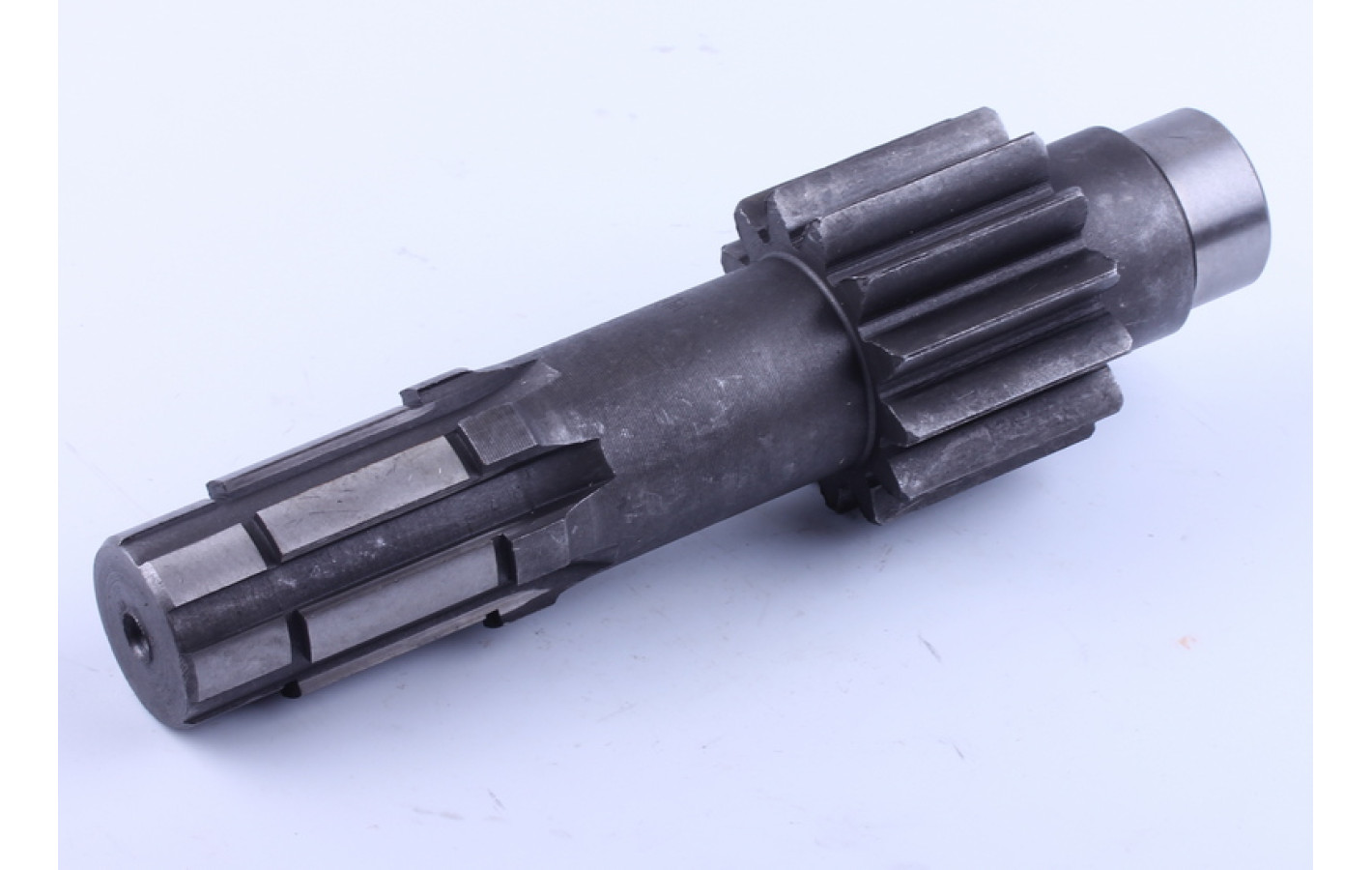 Вал КПП №5 L-227 мм Z-6/13 Xingtai 24B, Shifeng 244,Taishan 24