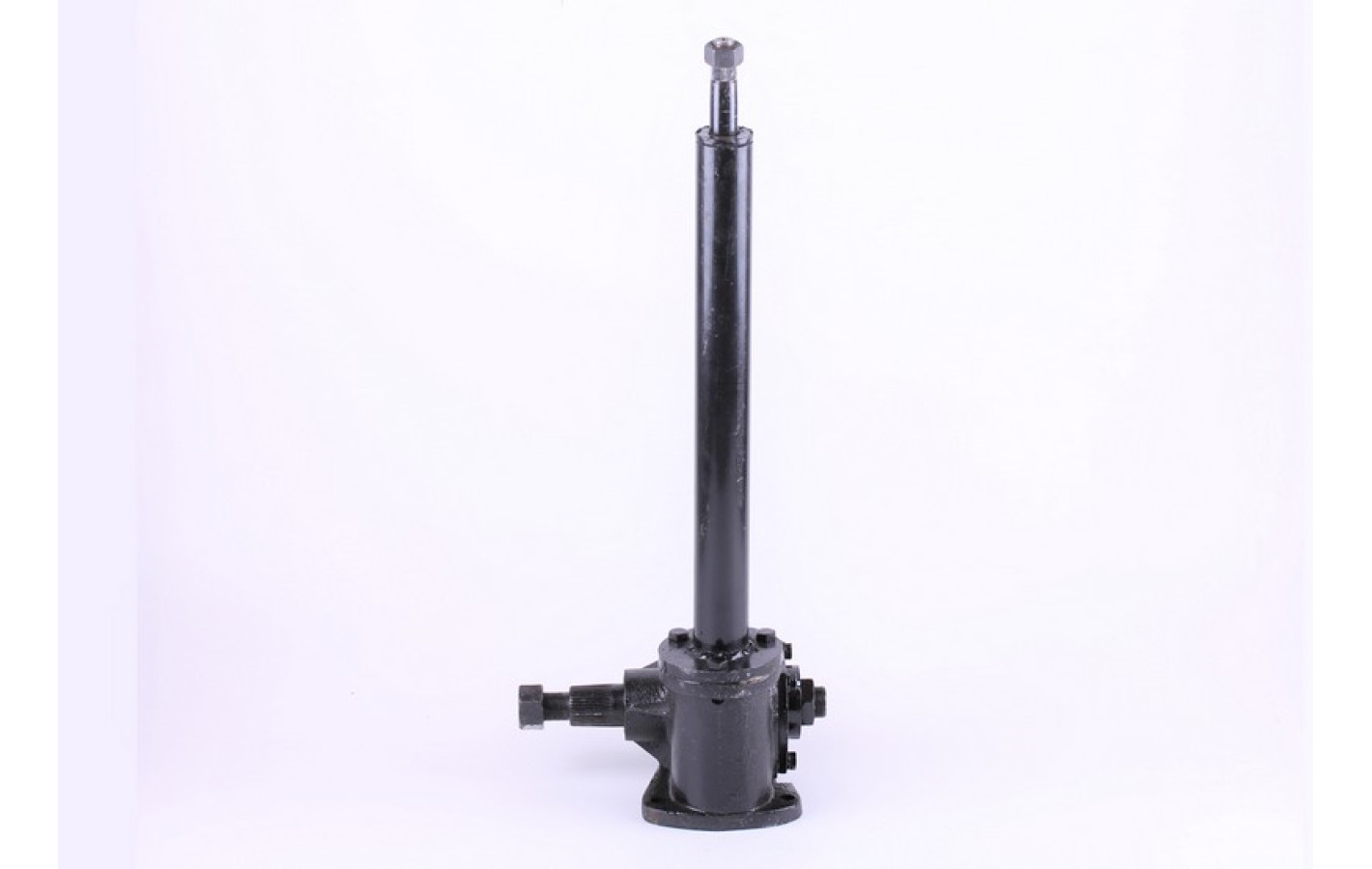 Рулевая колонка в сборе TTG на трактор Xingtai 120/220 нового образца