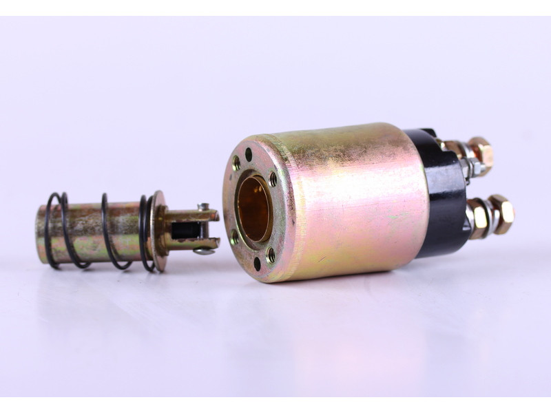 Втягивающее стартера 2,5KW DK1511D KM385BT 