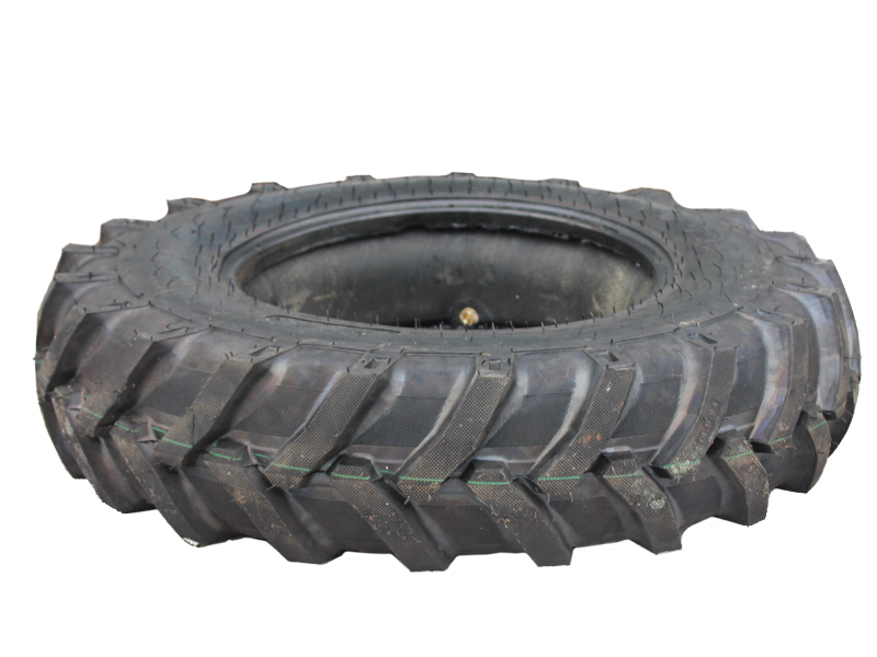 Покрышка с камерой 14.90×24 TT AGRO MOTO 8PR (минитрактор)